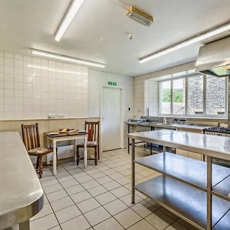 8 Bed In Ambleside Oc-sz226 * Grizedale